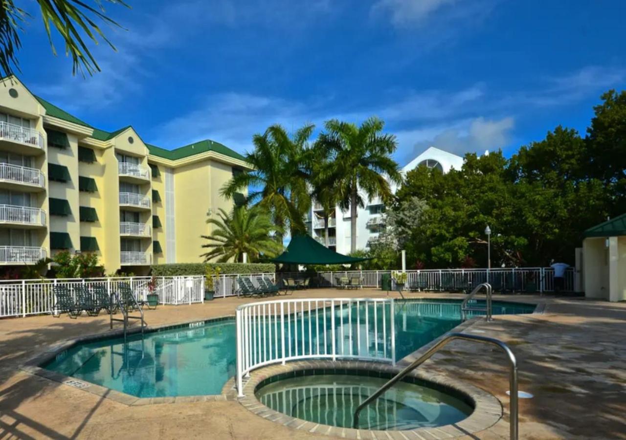 Sunrise Suites By To Key West Ngoại thất bức ảnh